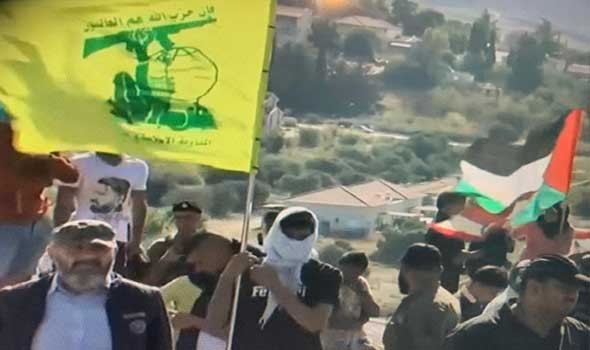 إسرائيل تقصف مواقع لحزب الله في جنوب لبنان
