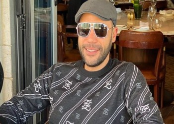  السعودية اليوم - محمد إمام يوجه رسالة لـ شيكو بعد تعاونهما في فيلم «صقر وكناريا»