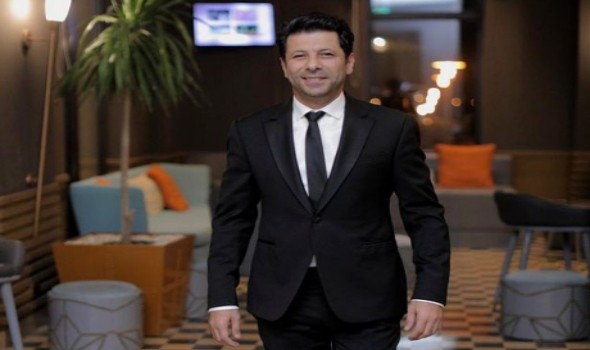  السعودية اليوم - الفنان إياد نصار يكشف تفاصيل تجربته الأولى في عالم الكوميديا