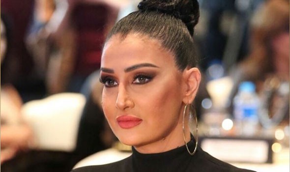  السعودية اليوم - غادة عبد الرازق تشكر منى زكي على إشادتها بموهبتها وتصفها بسندريلا الفن المصري والعربي