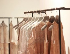  السعودية اليوم - ملابس لفصل الخريف تساعدك على تحديث خزانة ملابسك