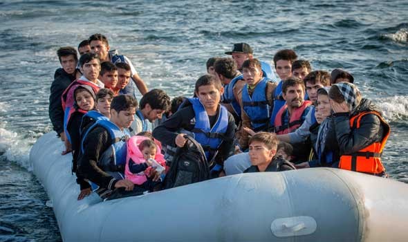  السعودية اليوم - اليونان تنقذ 239 مهاجراً قبالة جزر بحر إيجه