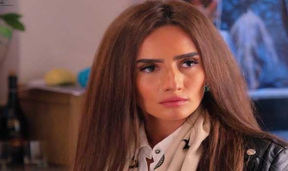  السعودية اليوم - زينة  تكشف عن سبب عدم حضورها لتسلّم جائزتها عن مسلسل ورد وشوكولاتة