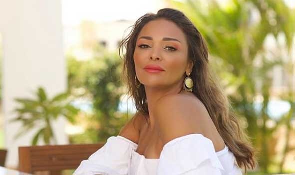  السعودية اليوم - داليا البحيري تروي أصعب صيف في حياتها من كورونا إلى حادث الطريق