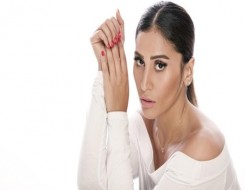 السعودية اليوم - دينا الشربيني تكشف تفاصيل تعاونها الأول مع تارة عماد في عمل أكشن جديد