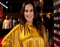  السعودية اليوم - هند صبري تؤدي مناسك العمرة في ليلة عيد ميلادها