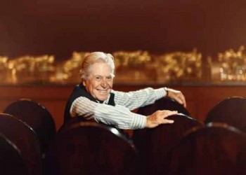  السعودية اليوم - حسين فهمي يوضح موقفه من محكمة الأسرة وزوجاته السابقات