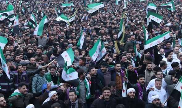  السعودية اليوم - احتجاجات سورية للمطالبة بالمحاسبة تثير مخاوف من توترات تهدد السلم الأهلي