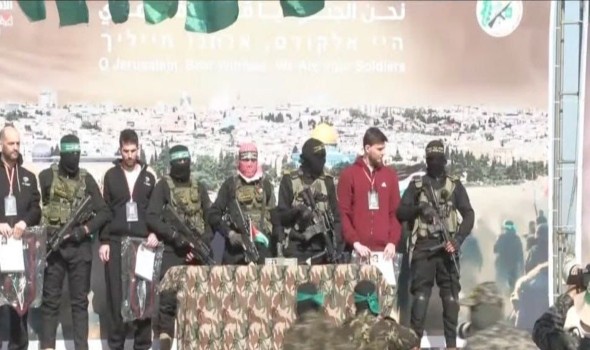  السعودية اليوم - حماس تقبل بالمقترح الجديد لوقف النار بضمانات أميركية وسط ضغوط دولية على إسرائيل لتسهيل دخول المساعدات لغزة