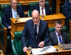  السعودية اليوم - رئيس الوزراء نيوزيلاندا يتّهم نتنياهو بفقدان صوابه ويؤكد أن بلاده ستعترف بدولة فلسطينية