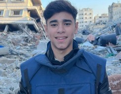 السعودية اليوم - عبود أصغر مراسل في غزة يعلن نهاية الحرب ويؤكد "راجعين نعمرها" بعد عامين من المعاناة