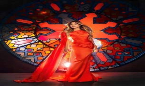 نجوى كرم تتألق بالفستان البرتقالي وتواصل عشقها للفساتين الملوّنة