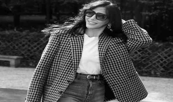  السعودية اليوم - البليزر الطويل الفضفاض عنوان الأناقة الخريفية عند النجمات