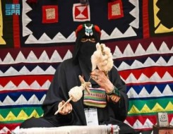 السعودية اليوم - السدو حرفة سعودية عريقة تجسد ذاكرة البادية وتراث الجزيرة العربية