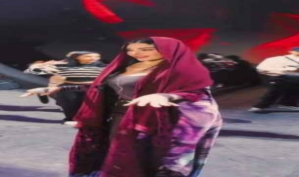 هيفاء وهبي تتألق بإطلالات العباية التراثية والستايلات الشرقية الفاخرة