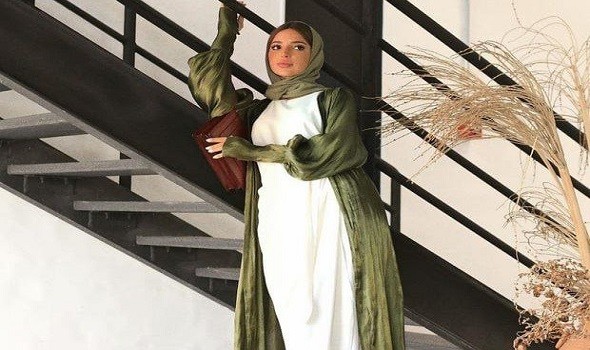  السعودية اليوم - عبايات عصرية مستوحاة من أسلوب مدونات الموضة الإماراتيات