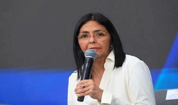 رئيسة فنزويلا بالوكالة تطلب من ترامب رفع الحصار والعقوبات عن بلادها