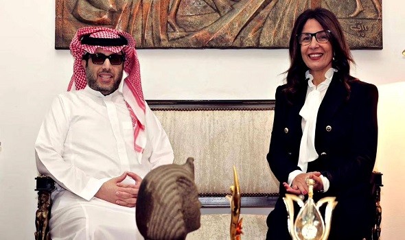  السعودية اليوم - تركي آل الشيخ يلتقي وزيرة الثقافة المصرية ويبحثان مشروعات مشتركة تحت شعار "نزرع الأمل والبهجة"