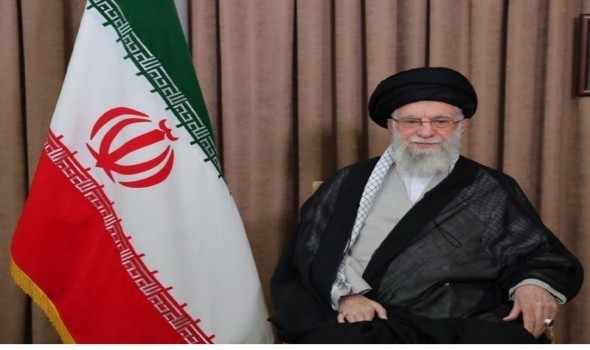 السعودية اليوم - إيران تعلن الحداد العام عقب اغتيال خامنئي وتؤكد استمرار الرد العسكري بقيادة لاريجاني وتشكيل مجلس قيادة مؤقت