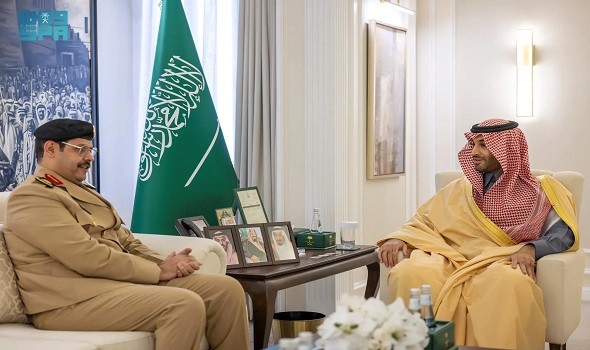  السعودية اليوم - نائب أمير الجوف يستقبل قائد حرس الحدود بالمنطقة بمناسبة تعيينه