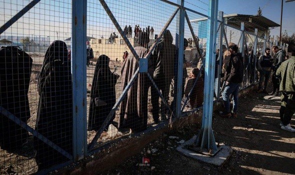  السعودية اليوم - إغلاق مخيم الهول في الحسكة بعد إخلائه بالكامل ونقل قاطنيه إلى ريف حلب