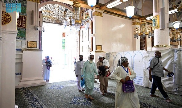  السعودية اليوم - السعودية تطلق مؤشرا إلكترونيا لمعرفة كثافة الزوار في ممر السلام بالمسجد النبوي