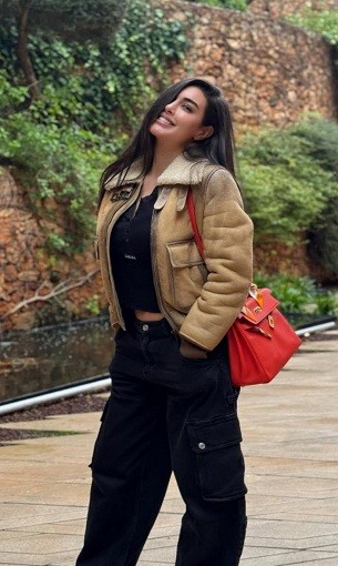  السعودية اليوم - ياسمين صبري تتألق بإطلالات كاجوال ورياضية أنيقة