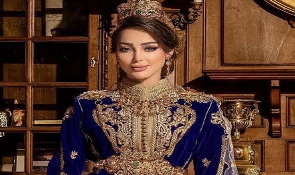  السعودية اليوم - القفطان المعاصر يتصدر أناقة عيد الأضحى على خطى بسمة بوسيل