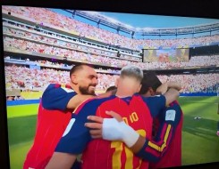 السعودية اليوم - الملك فيليبي السادس يهنئ منتخب إسبانيا في القصر الملكي بعد التتويج بلقب كأس العالم 2026