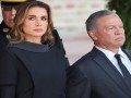 السعودية اليوم - الملكة رانيا تبهر المتابعين بتنوع أناقتها باللون الأسود الكلاسيكي